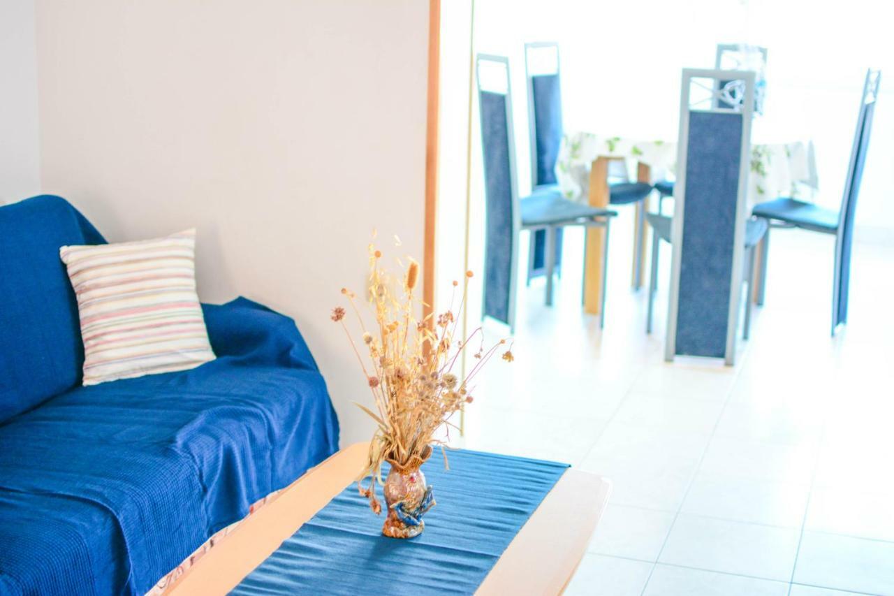 Apartmani Prvi Red Do Mora Pag Town Εξωτερικό φωτογραφία